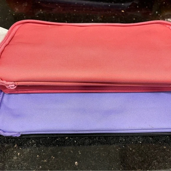 Trader Joes Mini Insulated Bag - Pink and Lavender - Picture 2 of 2